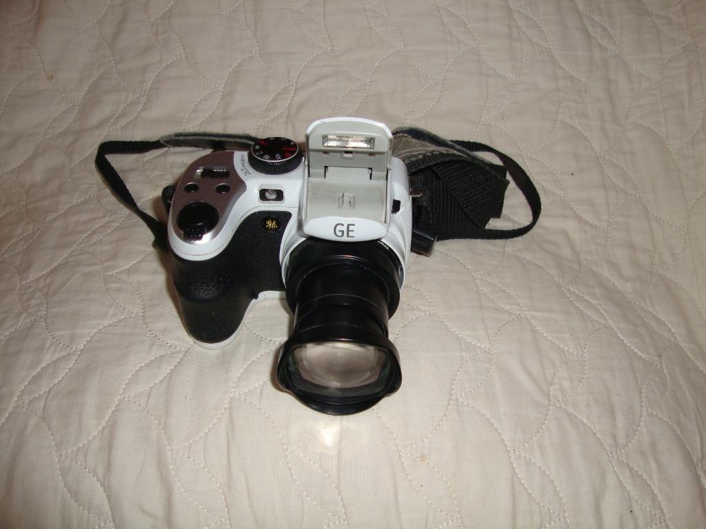 GE Power Pro Series X500 16.0MP Digital Camera White, Photography