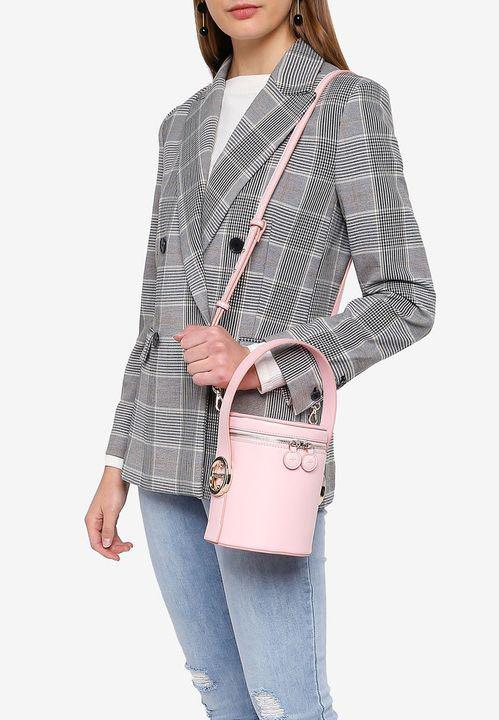 Jessica Jung POPPY Bag in pink, Women's Fashion, Bags u0026 Wallets, Cross-body  Bags on Carousell