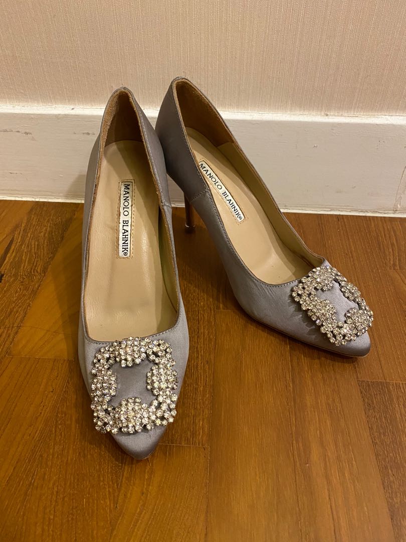 Manolo Blahnik Hangisi Silver Grey 36 36.5 6 6.5 Women s Fashion Footwear Heels on Carousell