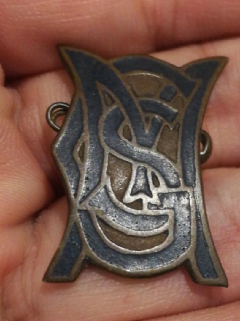 Mgs School Badge Vintage Collectibles Vintage Collectibles On Carousell