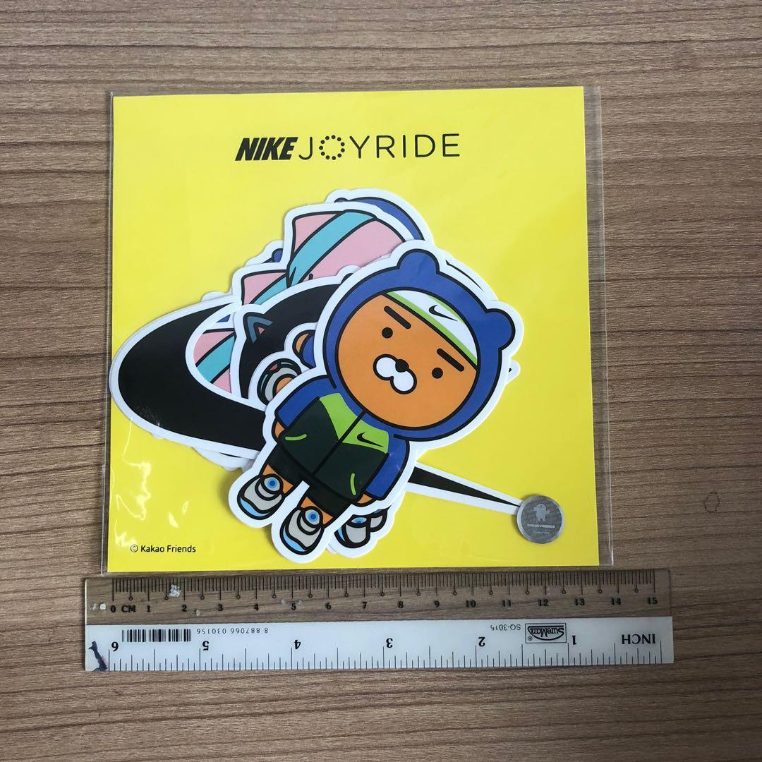 Kakao friends cheap nike joyride