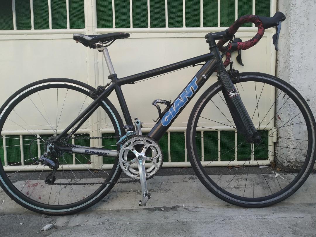 giant frame road bike