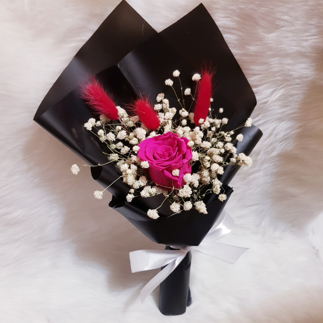 Preserved Rose Baby Breath Bouquet Gardening Flowers Bouquets On Carousell