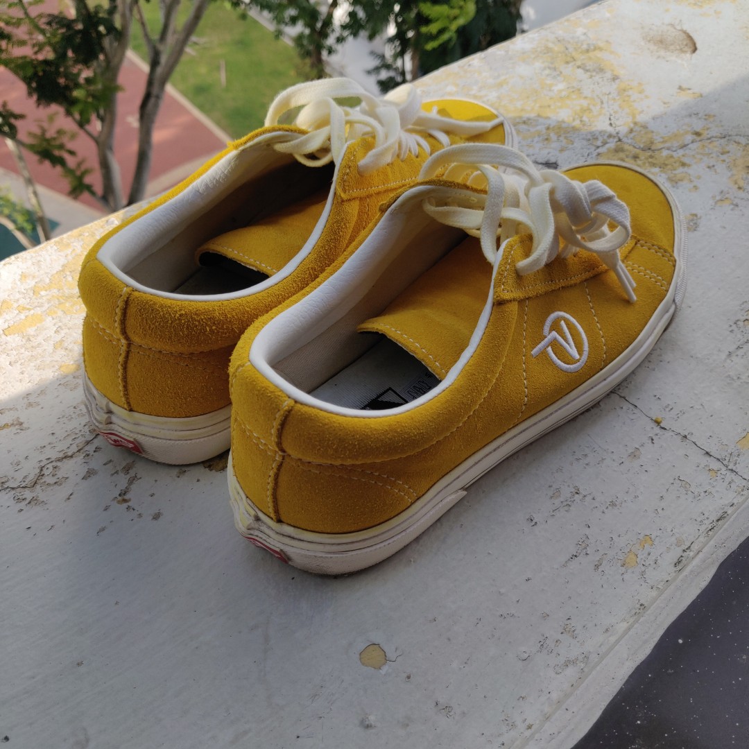 vans sid dx yellow