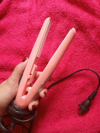 Euroo Portable mini ceramic hair iron straightener PINK for travel!