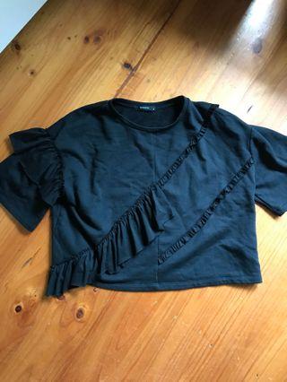 Oversized t-shirt with frills