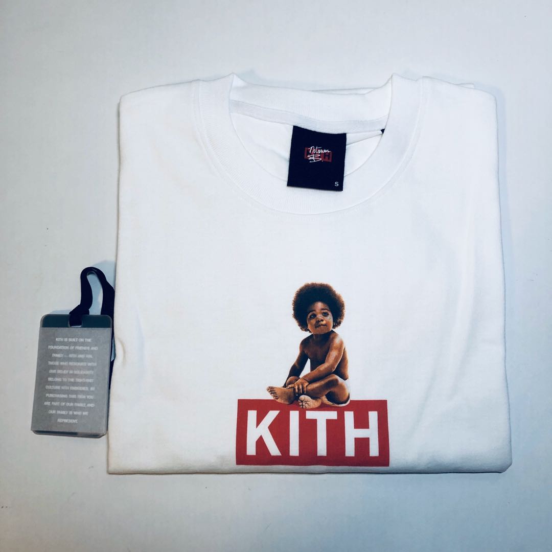 Biggie x Kith Classic Logo T-Shirt White, Men's Fashion, Tops 