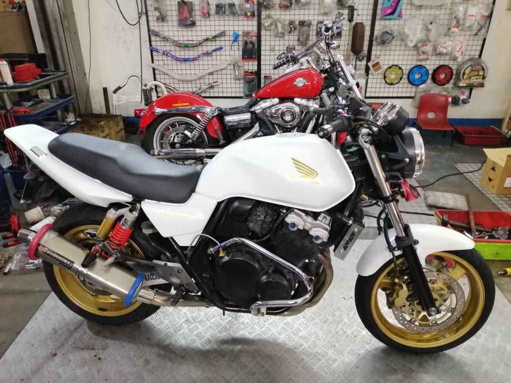 Honda cb400 showa