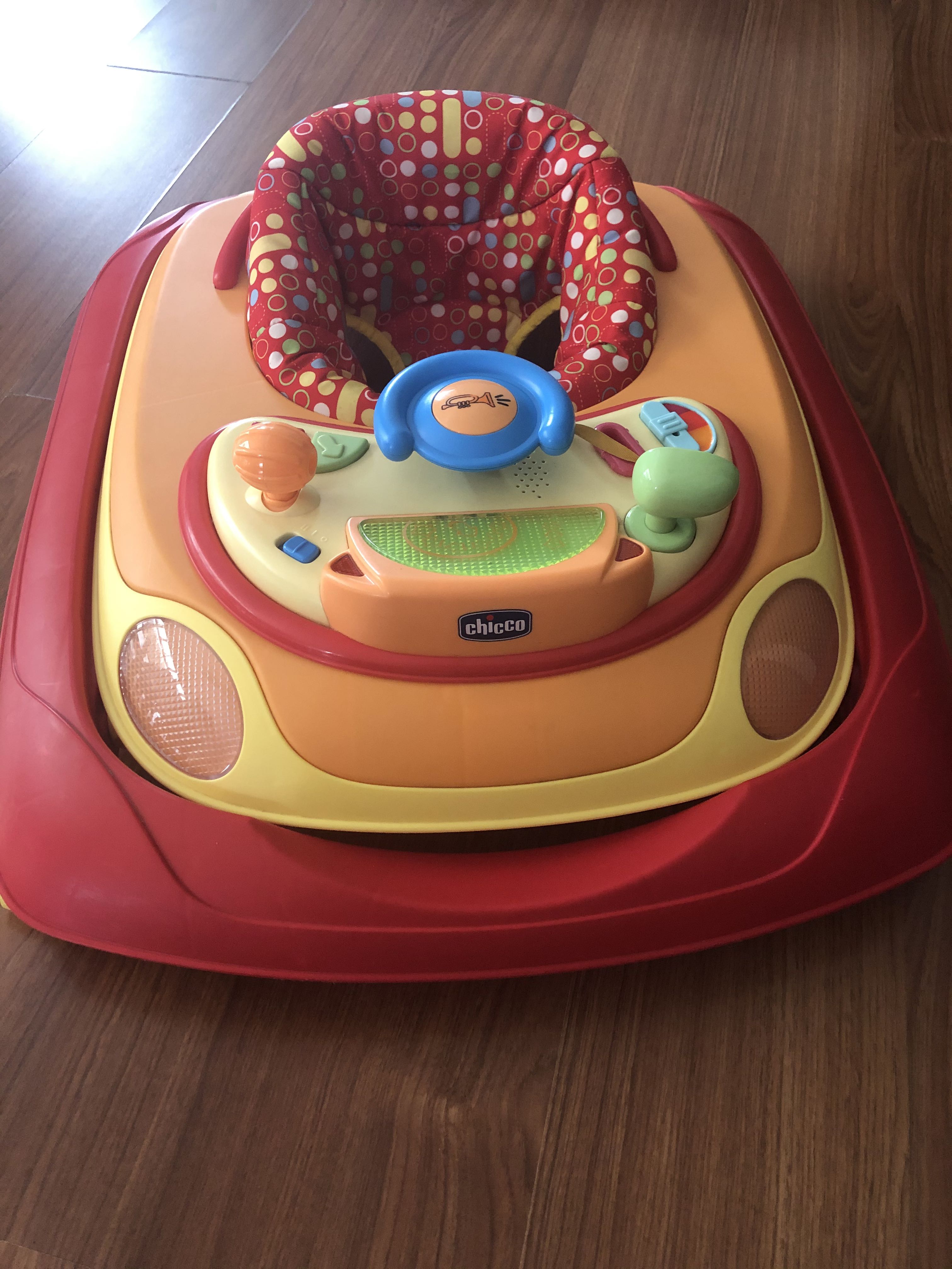 Chicco Baby Walker, Babies & Kids, Infant Playtime on Carousell