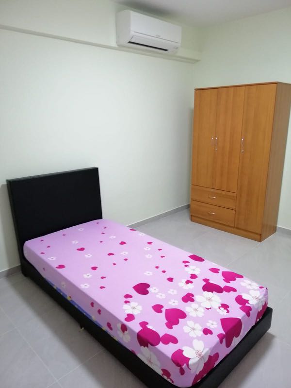 (Category: ) located in . Submitted by soonn (Listing ID 283478995, Image 1). Description: .