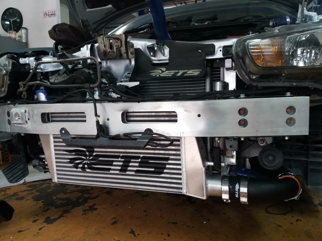 Evo 10 ETS intercooler with piping, Car Accessories, Accessories on