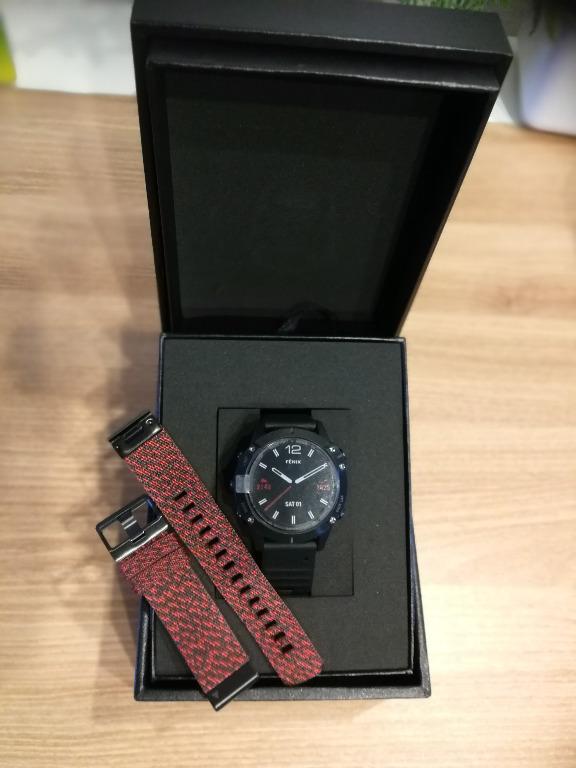 Garmin Fenix 6 Pro Sapphire Black DLC and Heathered Red Nylon