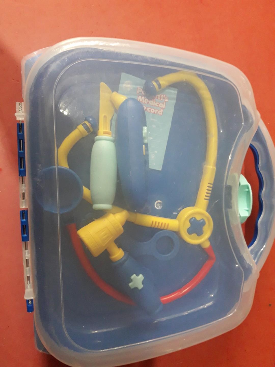 Kiddie Medical Kit (Category: Medical Supplies & Tools) located in Las Pinas. Submitted by jaziyah4 (Listing ID 283435280, Image 1). Description: Used. Kiddie medical kit..