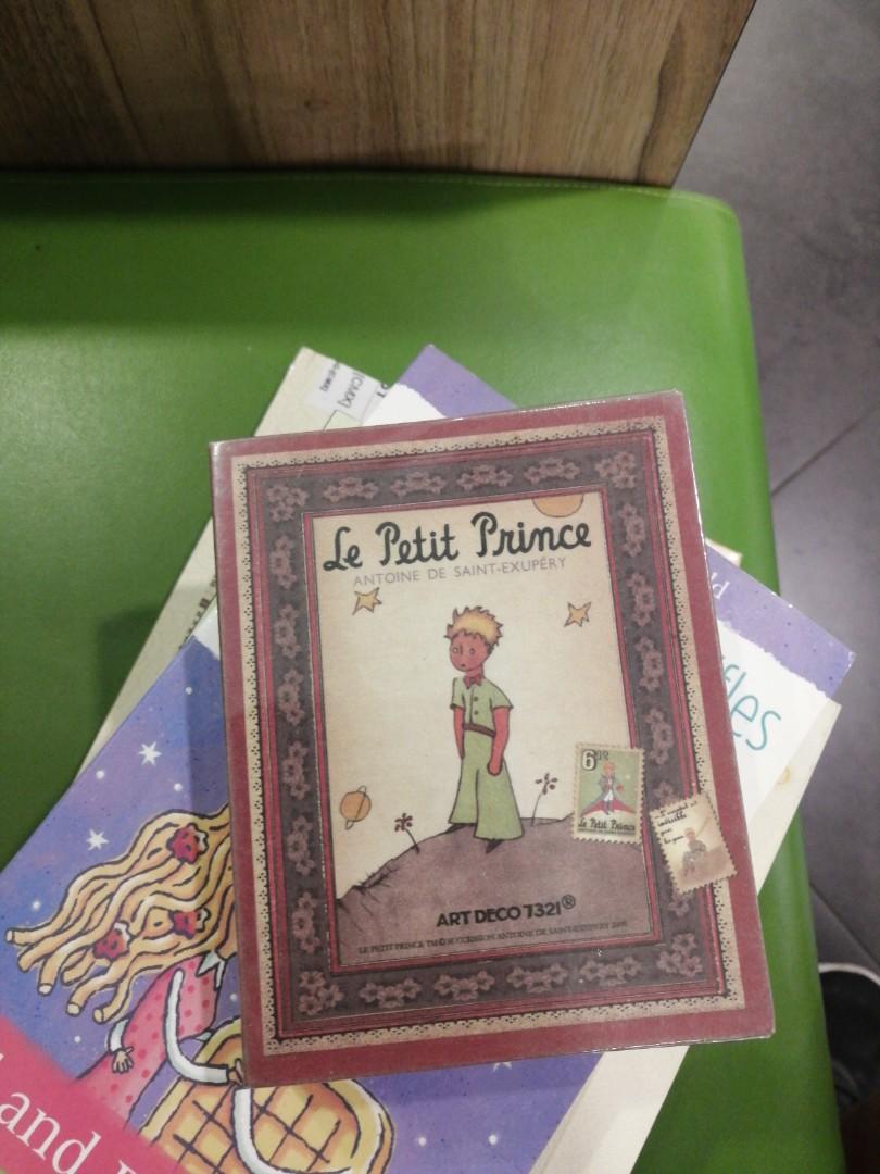 Le petit prince (Category: Children's Books) located in Singapore. Submitted by liliyin (Listing ID 283533790, Image 1). Description: Le petit prince.