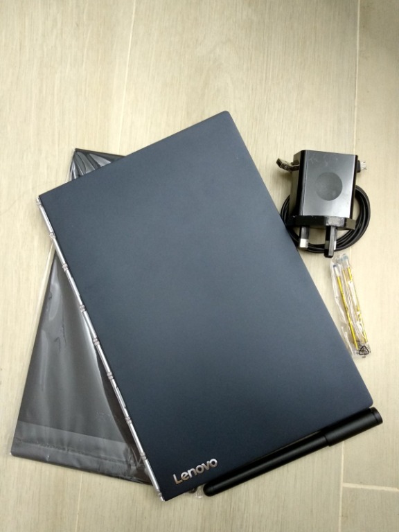 Lenovo YOGA Book with Windows 4G LTE 聯想 平板 電腦