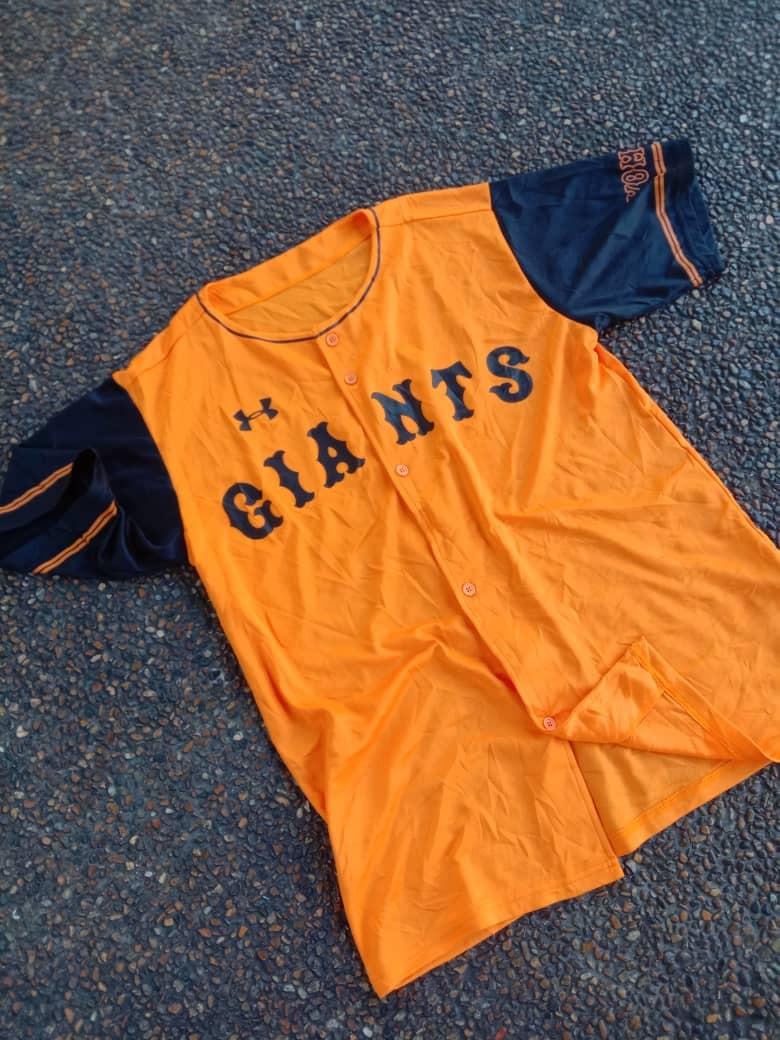 Limited under amoure baseball vans supreme stussy, Men's Fashion, Tops