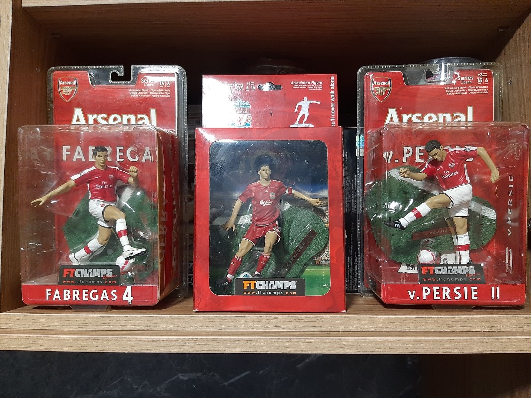 SOCCERSTARZ ARSENAL PIERRE EMERICK AUBAMEYANG HOME KIT (CLASSIC KIT)