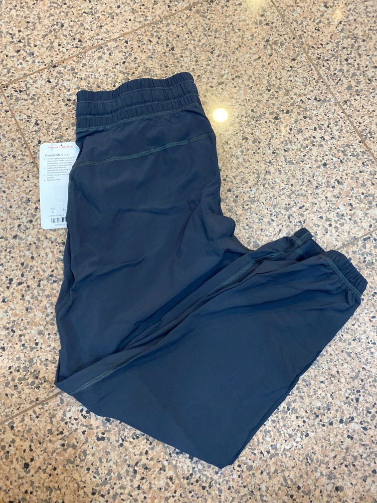 namaskar crop lululemon