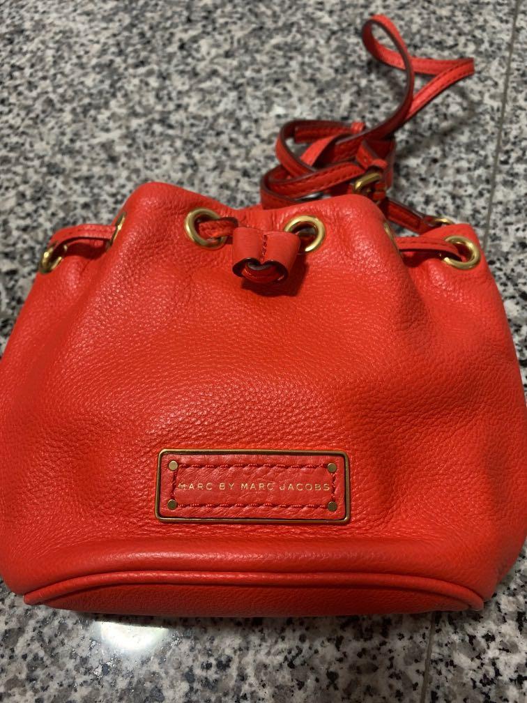 Marc jacobs mini sling on sale