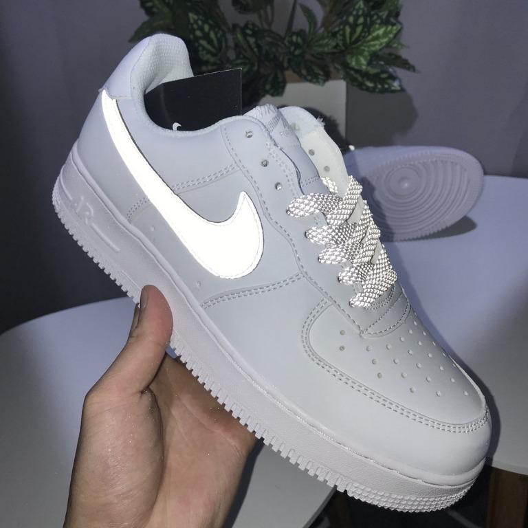 NIKE AIR FORCE 1