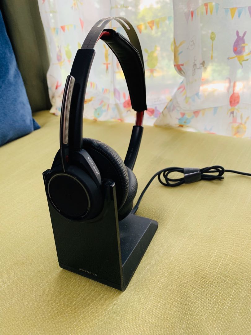 plantronics voyager focus bluetooth headset