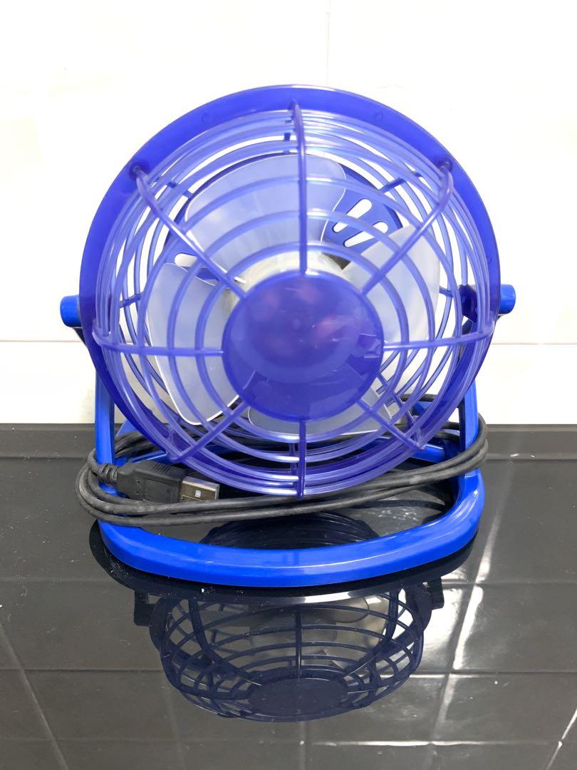 Quiet USB Mini Desktop Fan with ON//OFF Switch