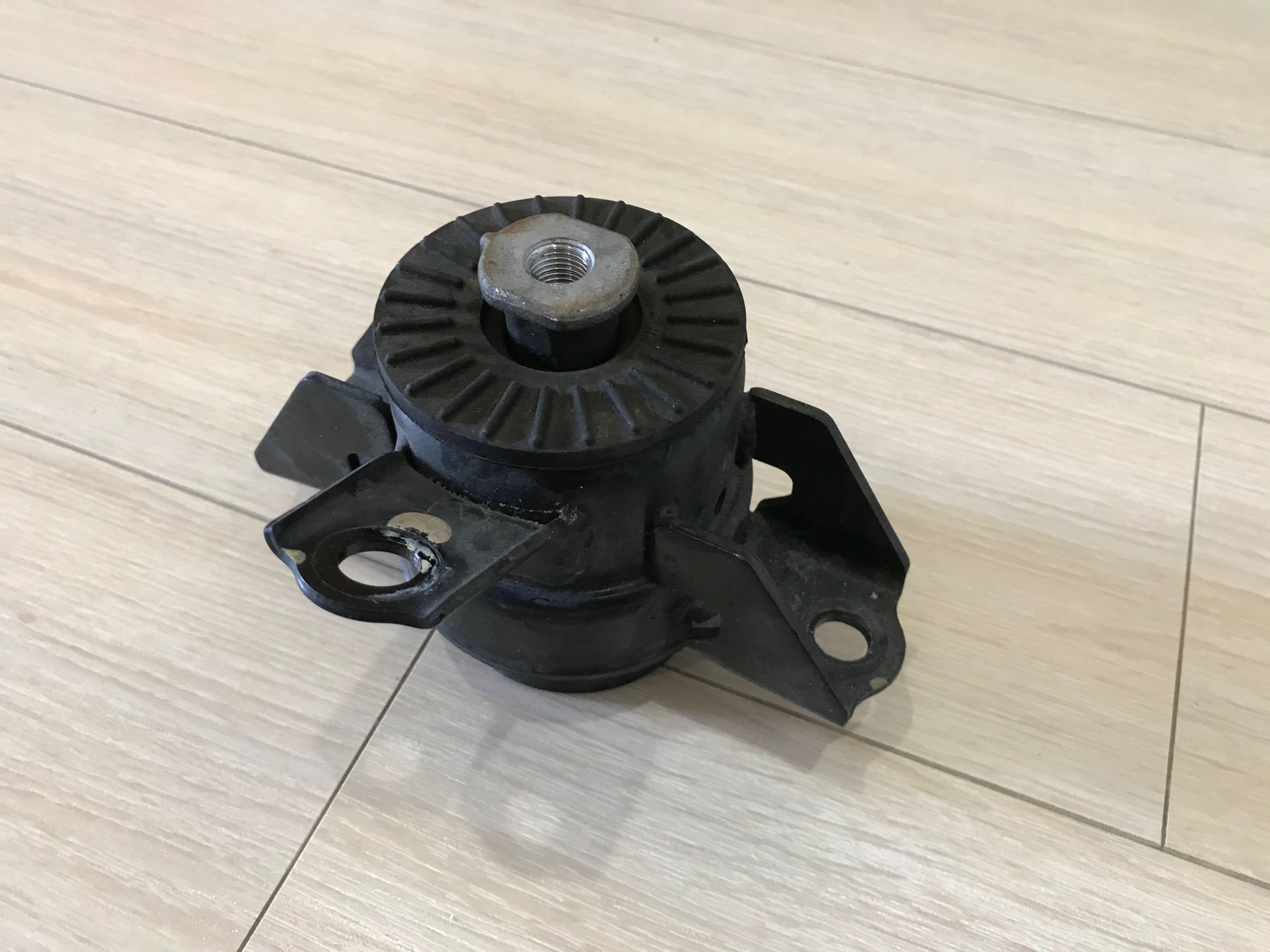 Toyota BB 1.5 engine mounting, Auto Accessories on Carousell
