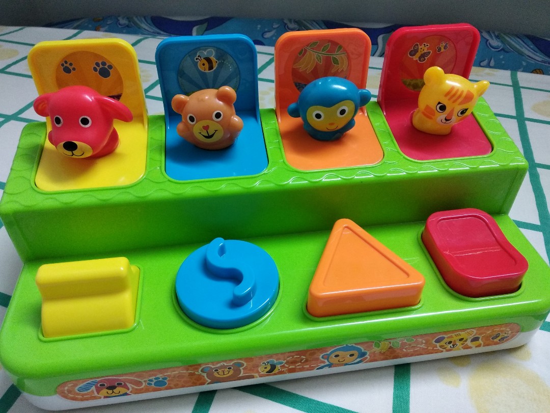 Toys r shop us pop up