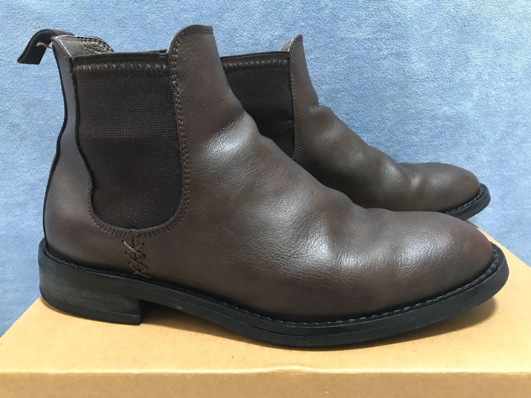 vegan waterproof chelsea boots