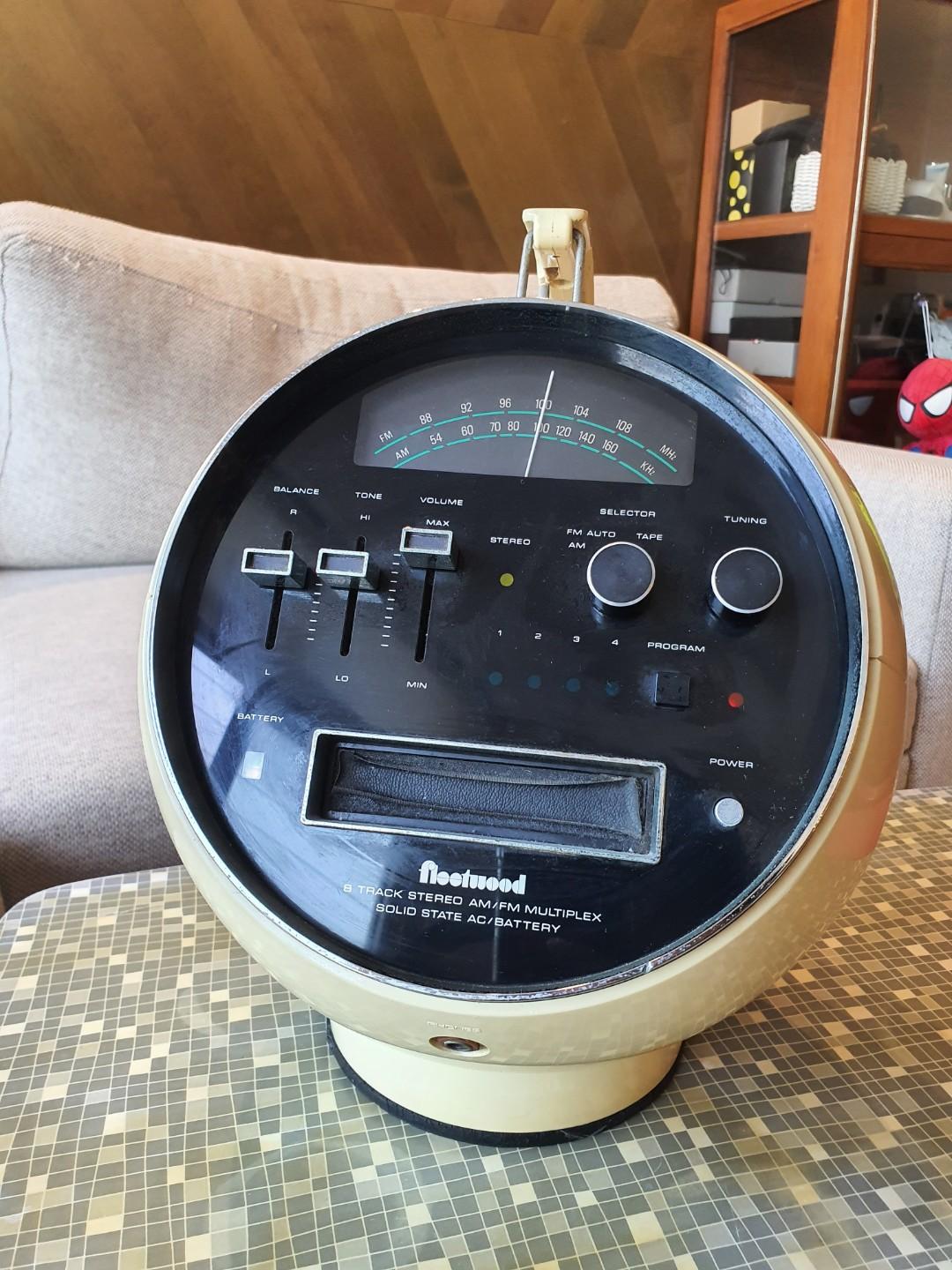 Working Condition] Space Age Vintage FLEETWOOD Space Helmet Track Player,  Hobbies & Toys, Memorabilia & Collectibles, Vintage Collectibles on  Carousell