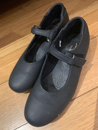 tap shoes for adults near me