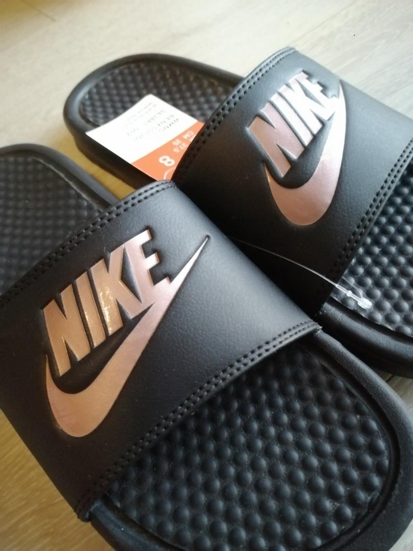Rose gold nike slides online