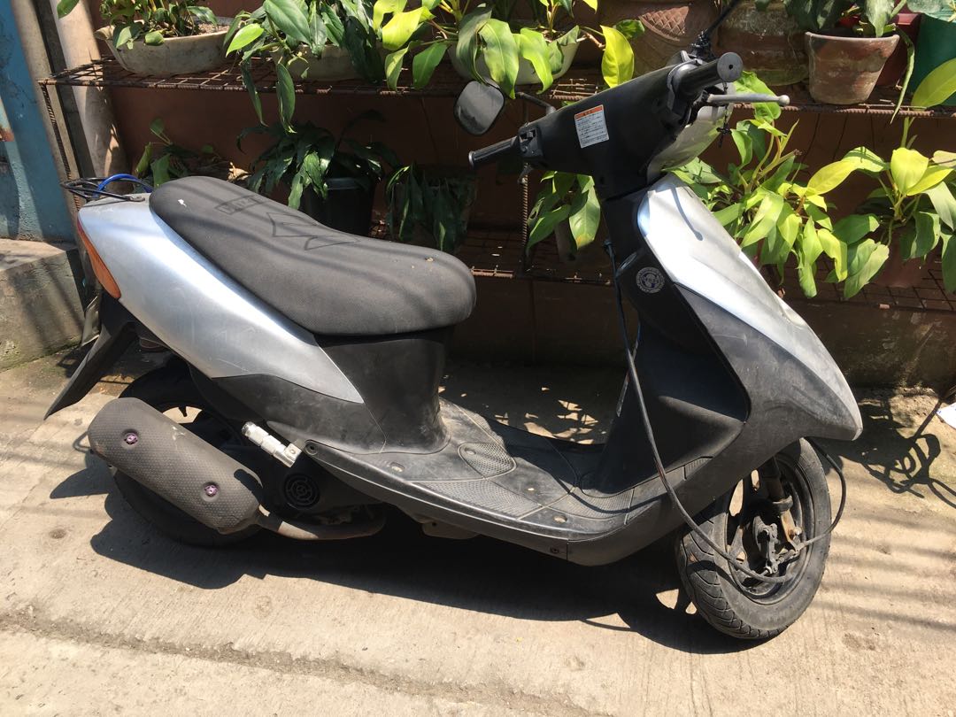 Suzuki Lets 2 Japan surplus scooter , Motorbikes, Motorbikes for