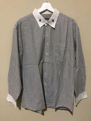 Oversized grey shirt