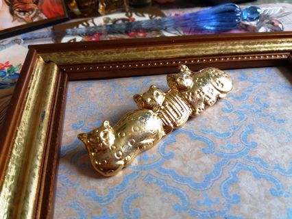 ✨ 80s Western Jewelry New Old Stock 🌾 Vintage Style Three Little Flower Cats Bar Pin MAYUVINTAGE ✨64216657674242110