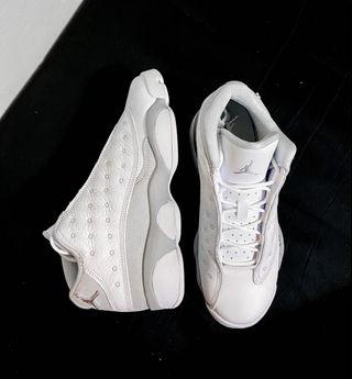 AIR JORDAN 13 RETRO LOW BG