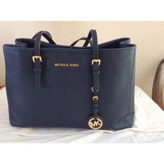 michael kors bags navy blue