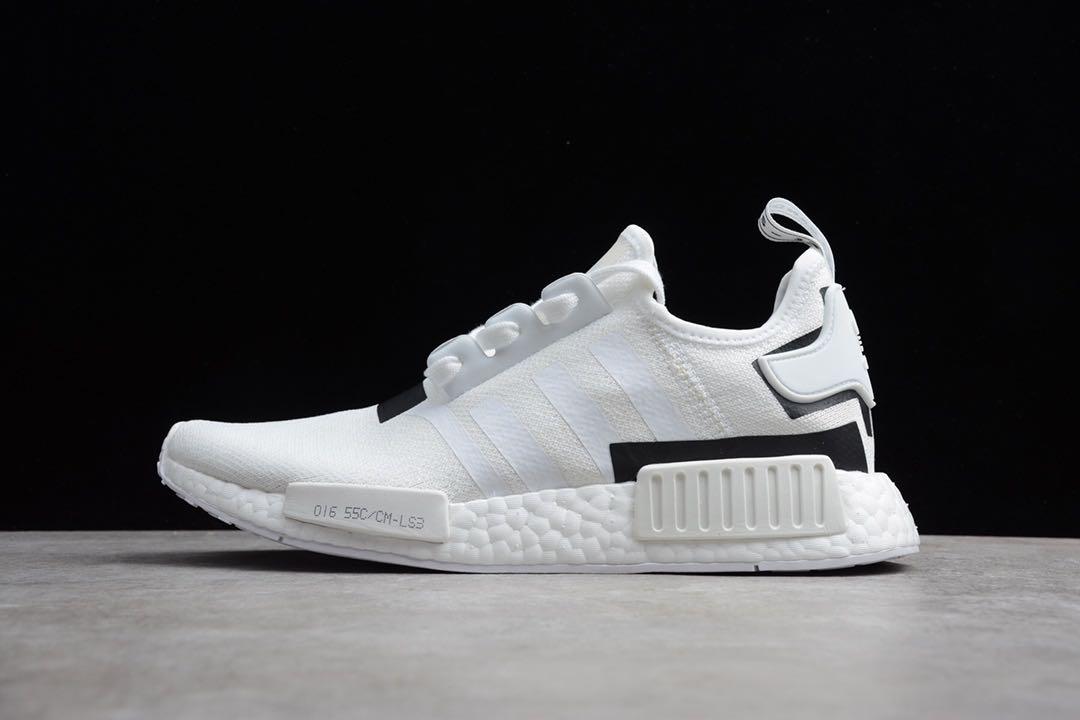 Adidas NMD R1 BD7741 shoes for women 