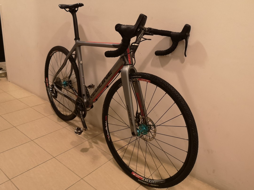 CX, Gravel, Road bike Redline Conquest 