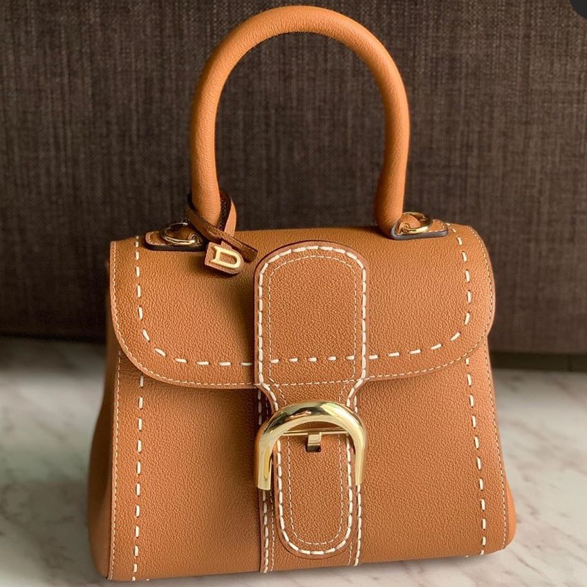Delvaux tas clearance