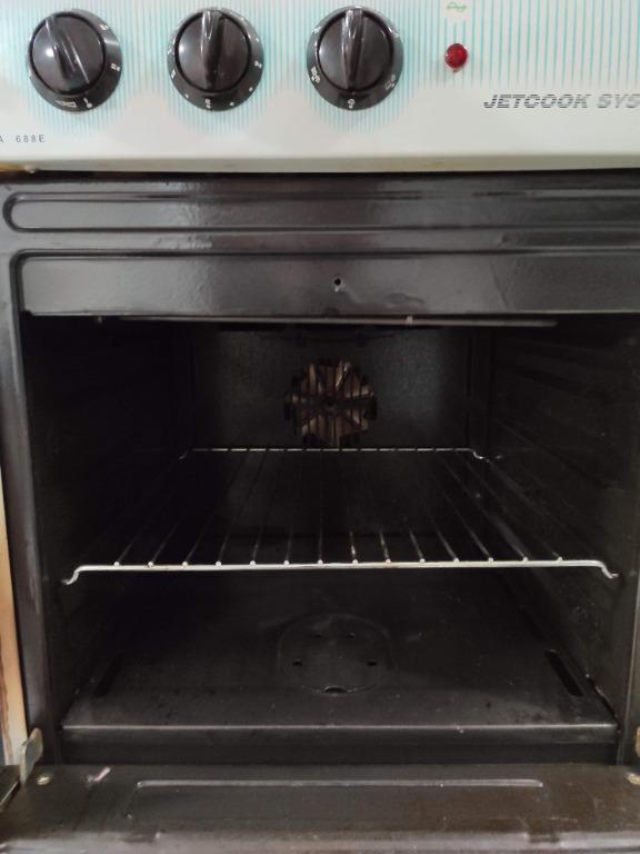 Electric Oven Europa Oven Mate Valencia 688E, TV & Home Appliances