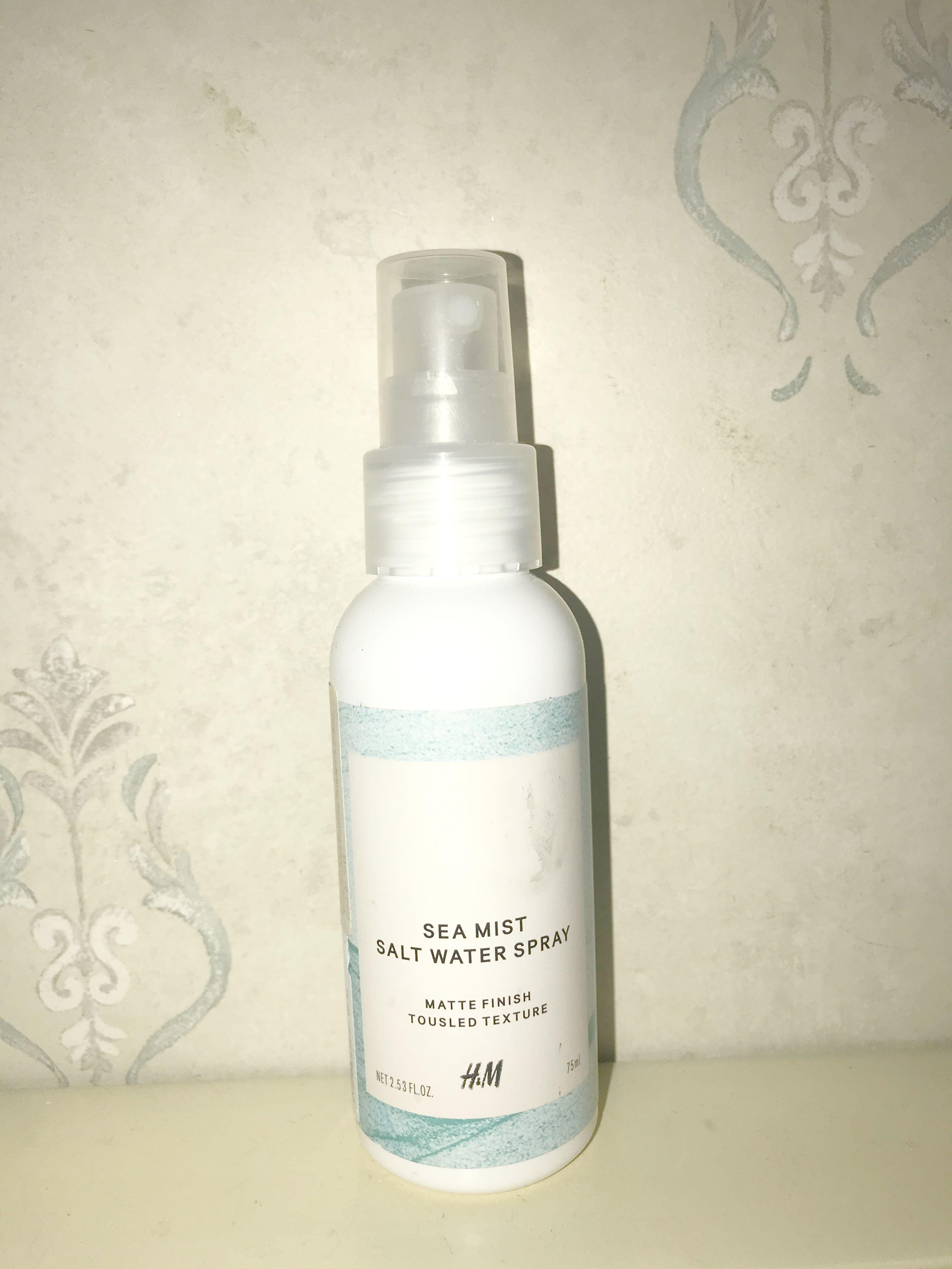 H M Sea Salt Hair Spray Kesehatan Kecantikan Perawatan Rambut Di Carousell Sea salt spray adds texture and body to the hair, making even fine, limp locks look alive and gorgeous.