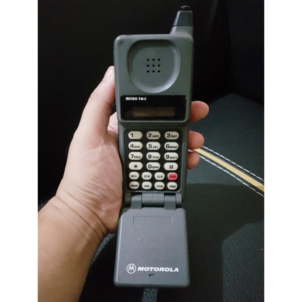 Hp Jadul Motorola Micro Tac Telepon Seluler Tablet Lainnya Di Carousell