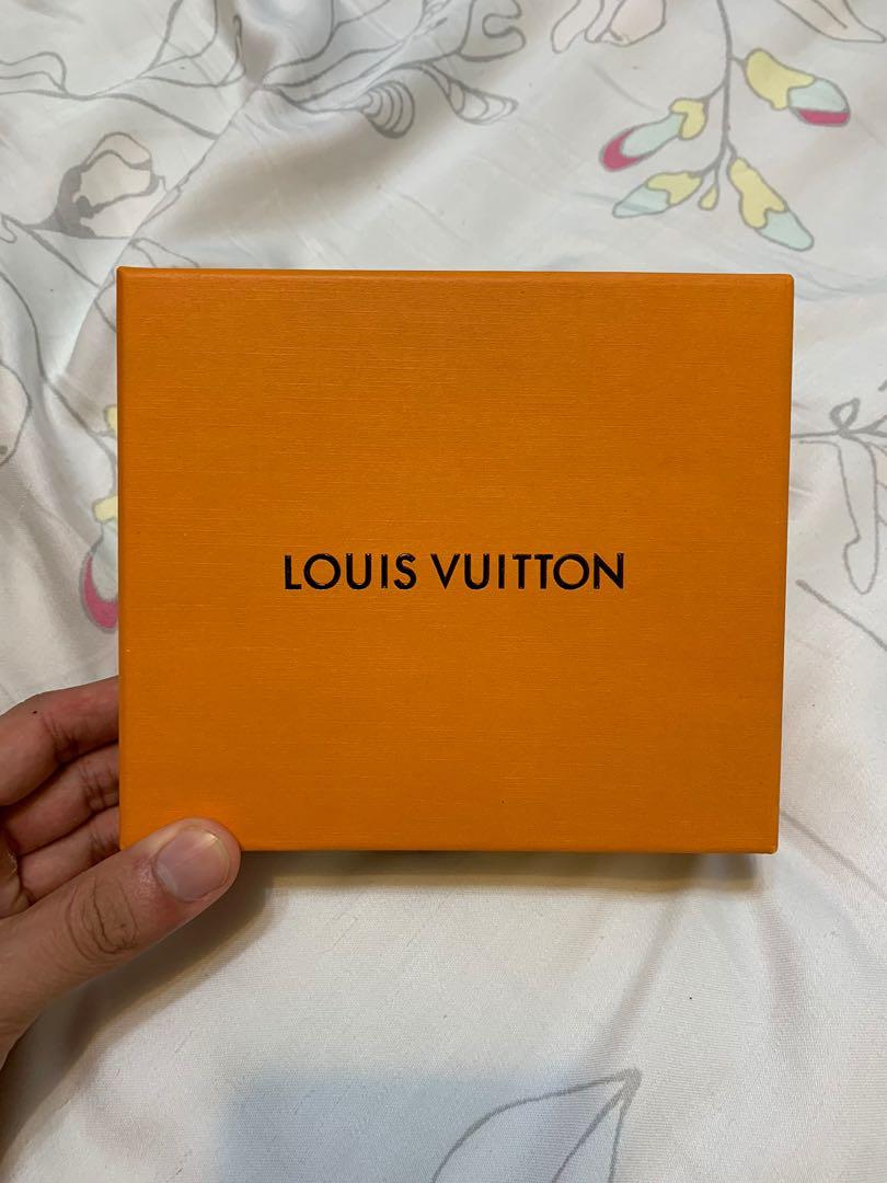 Louis Vuitton Silver Monogram Titanium Wallet – Votre Luxe