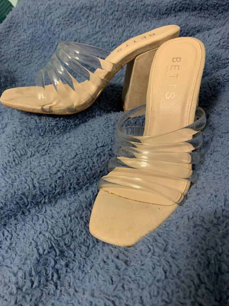 Maddox clear nude high heels Betts