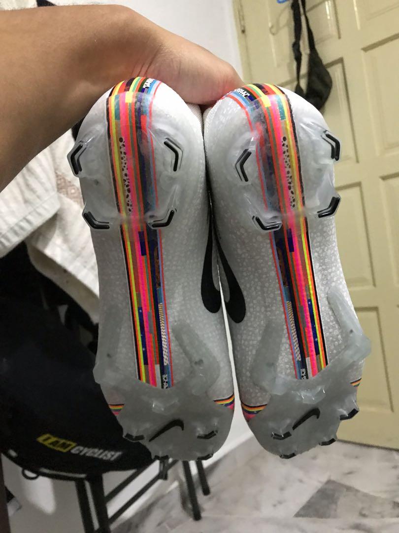 Mercurial superfly lvl up special edition hot sale