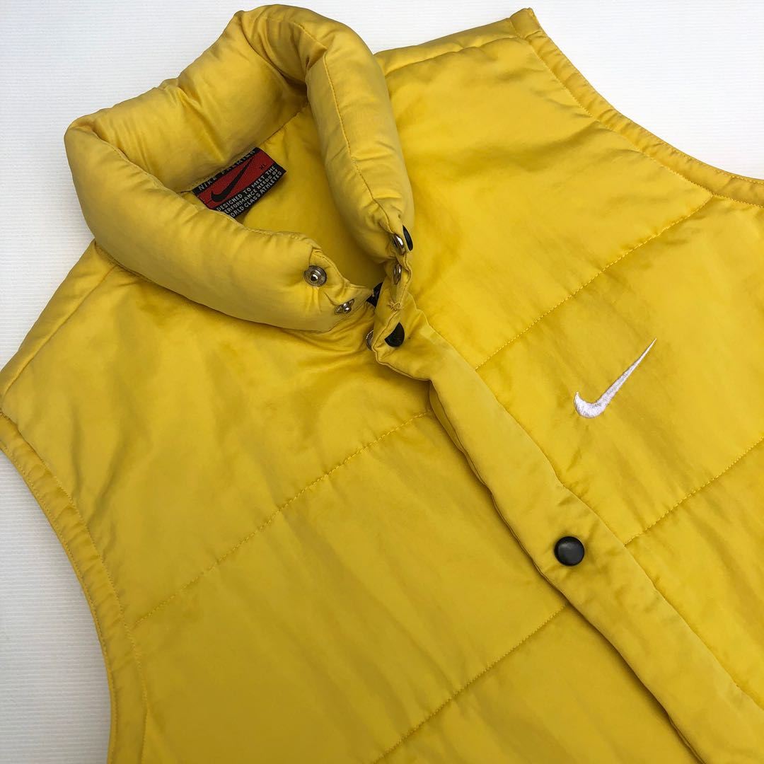 Yellow nike vest store