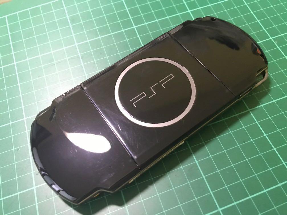 PSP 2000 / 3000 COVER COPRIBATTERIA TAPPO BATTERIA PSP 2000 / 3000 COVER COPRIBATTERIA TAPPO BATTERIA