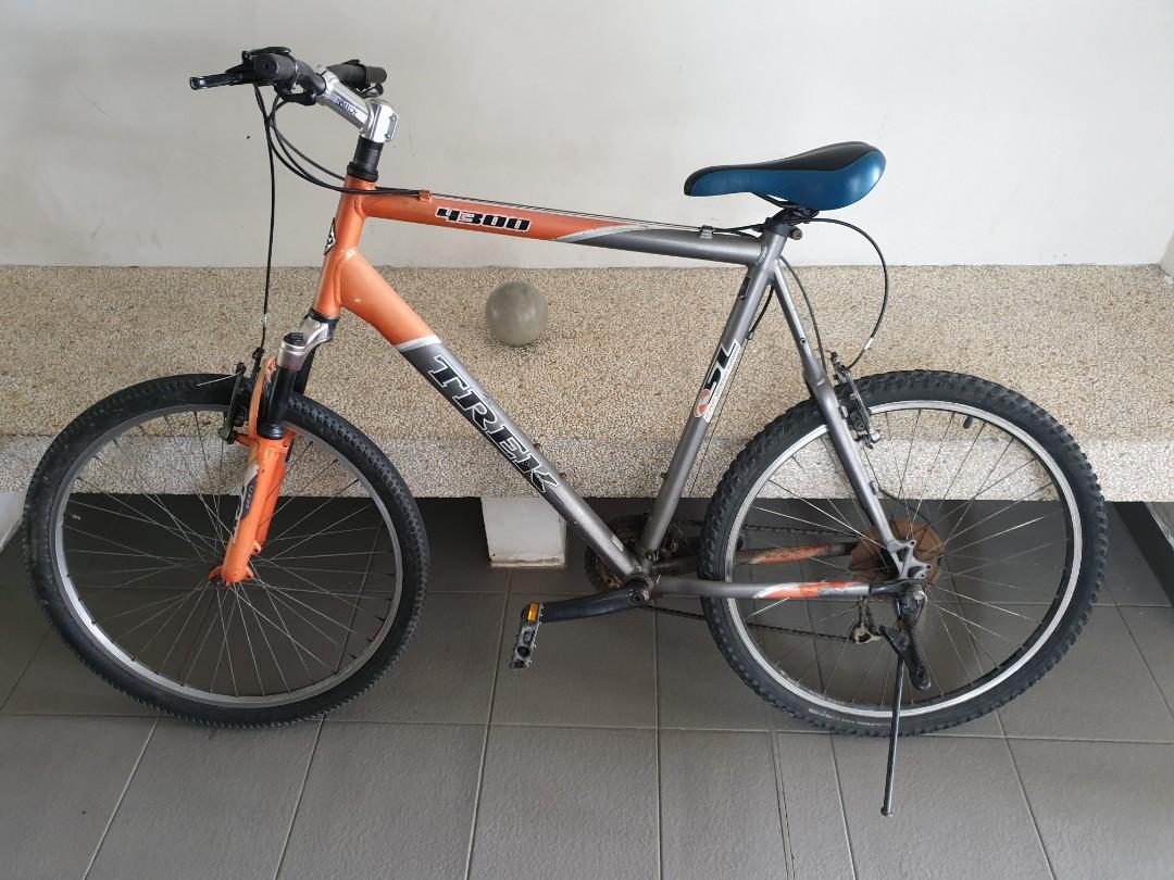 Trek clearance 4300 orange