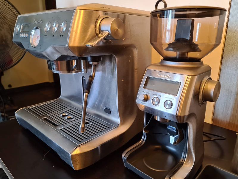Breville Espresso Machine \u0026 Grinder 
